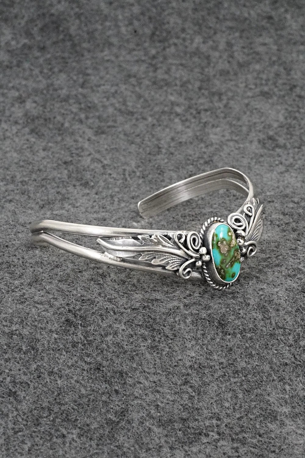 Turquoise & Sterling Silver Bracelet - Jemson Henio