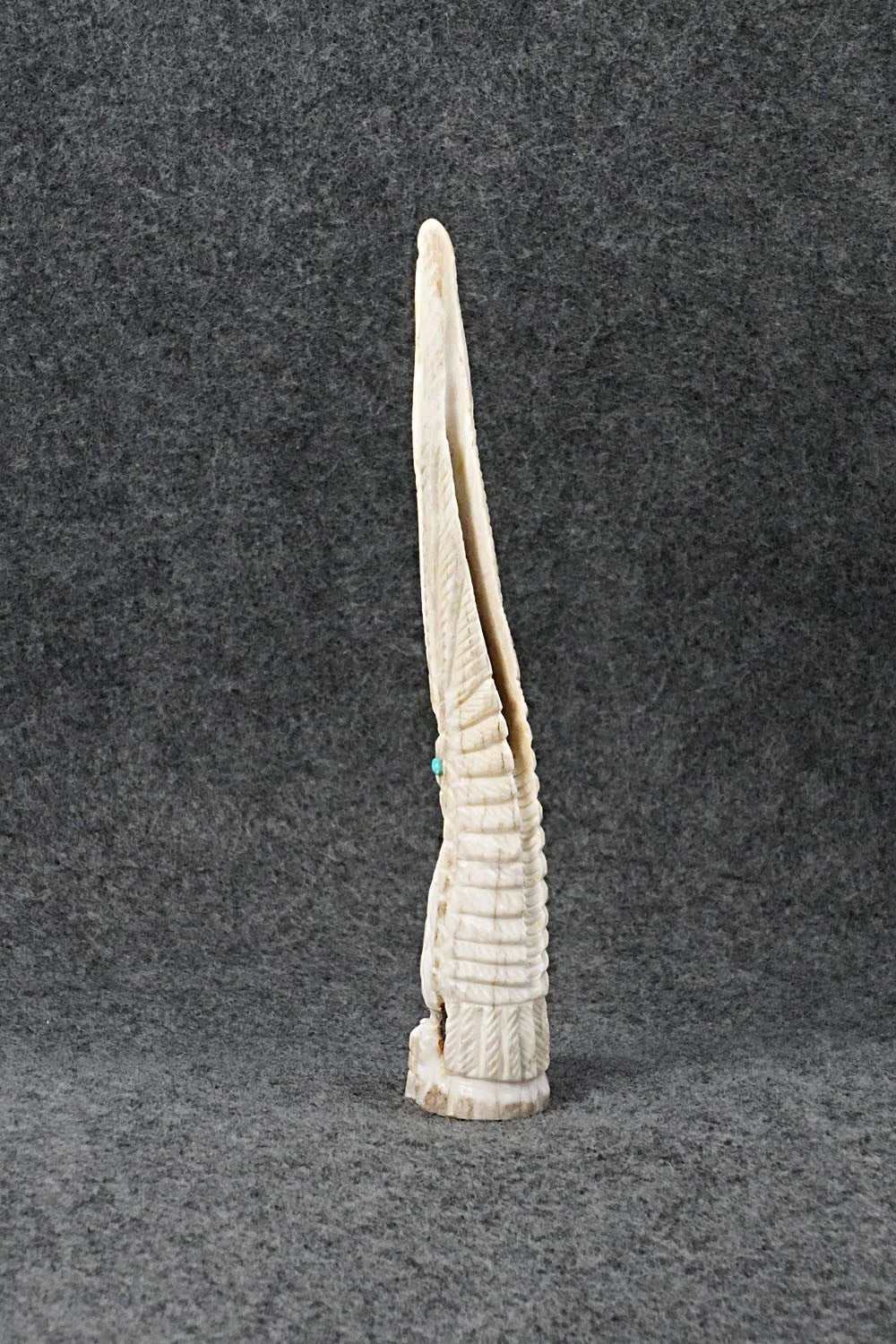 Eagle Zuni Fetish Carving - Garrick Weeka