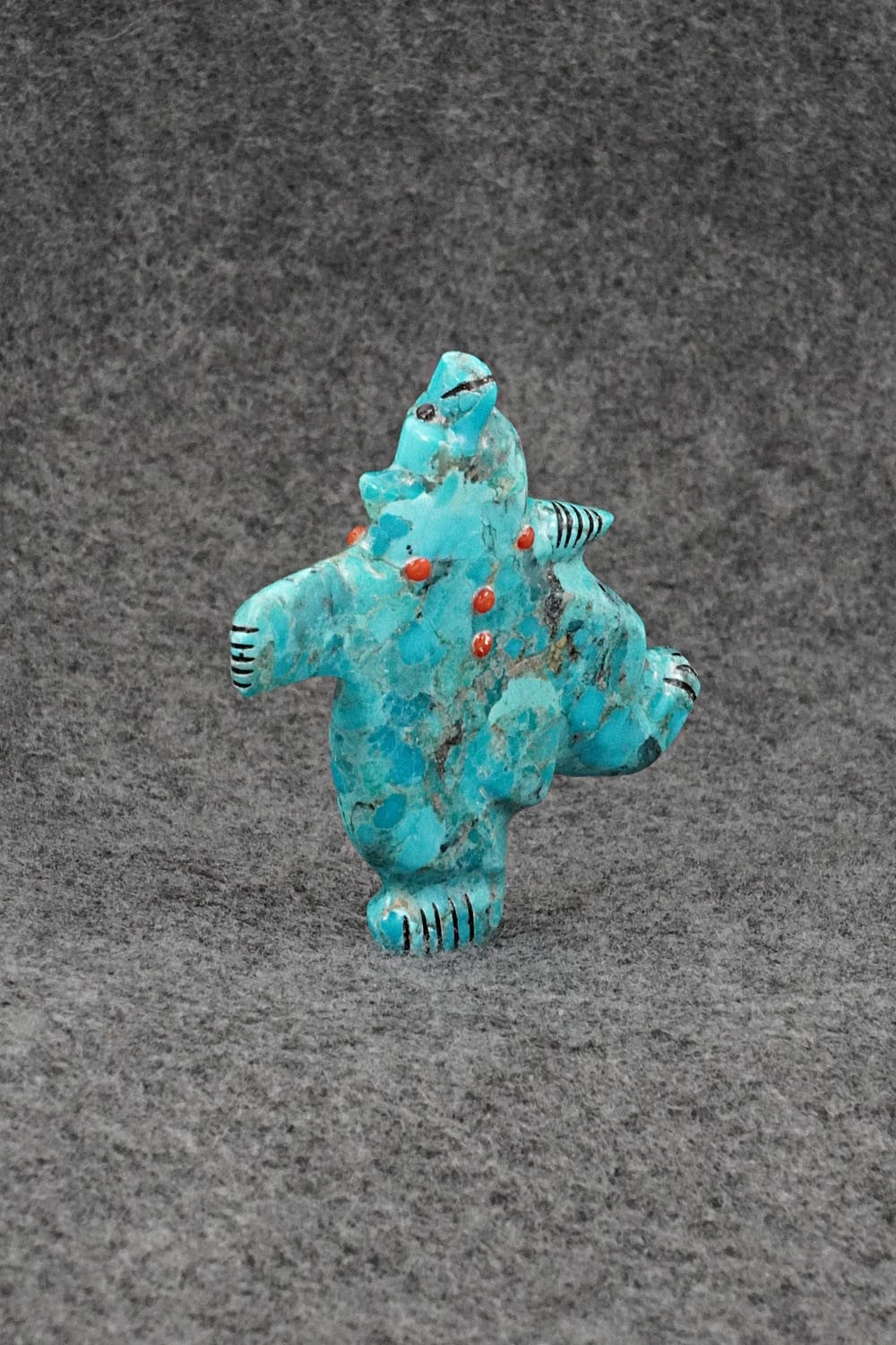 Bear Zuni Fetish Carving - Claudia Peina