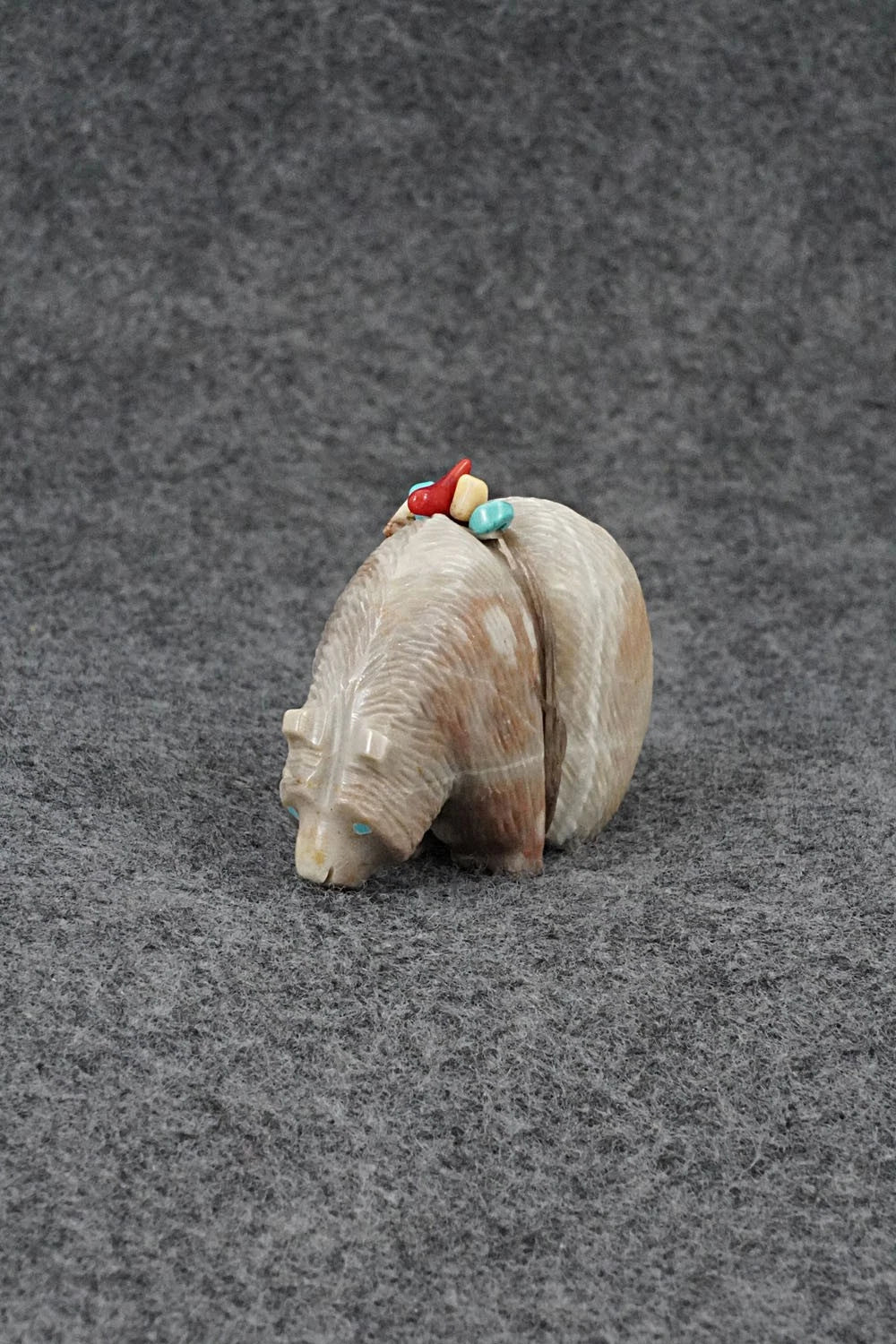 Bear Zuni Fetish Carving - Farlan & Paulette Quam