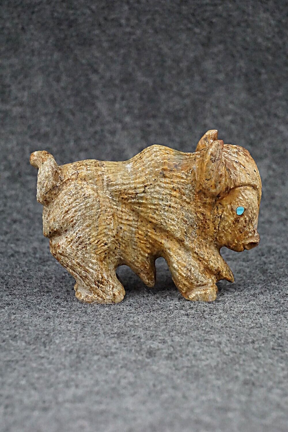 Buffalo Zuni Fetish Carving - Tony Mackel