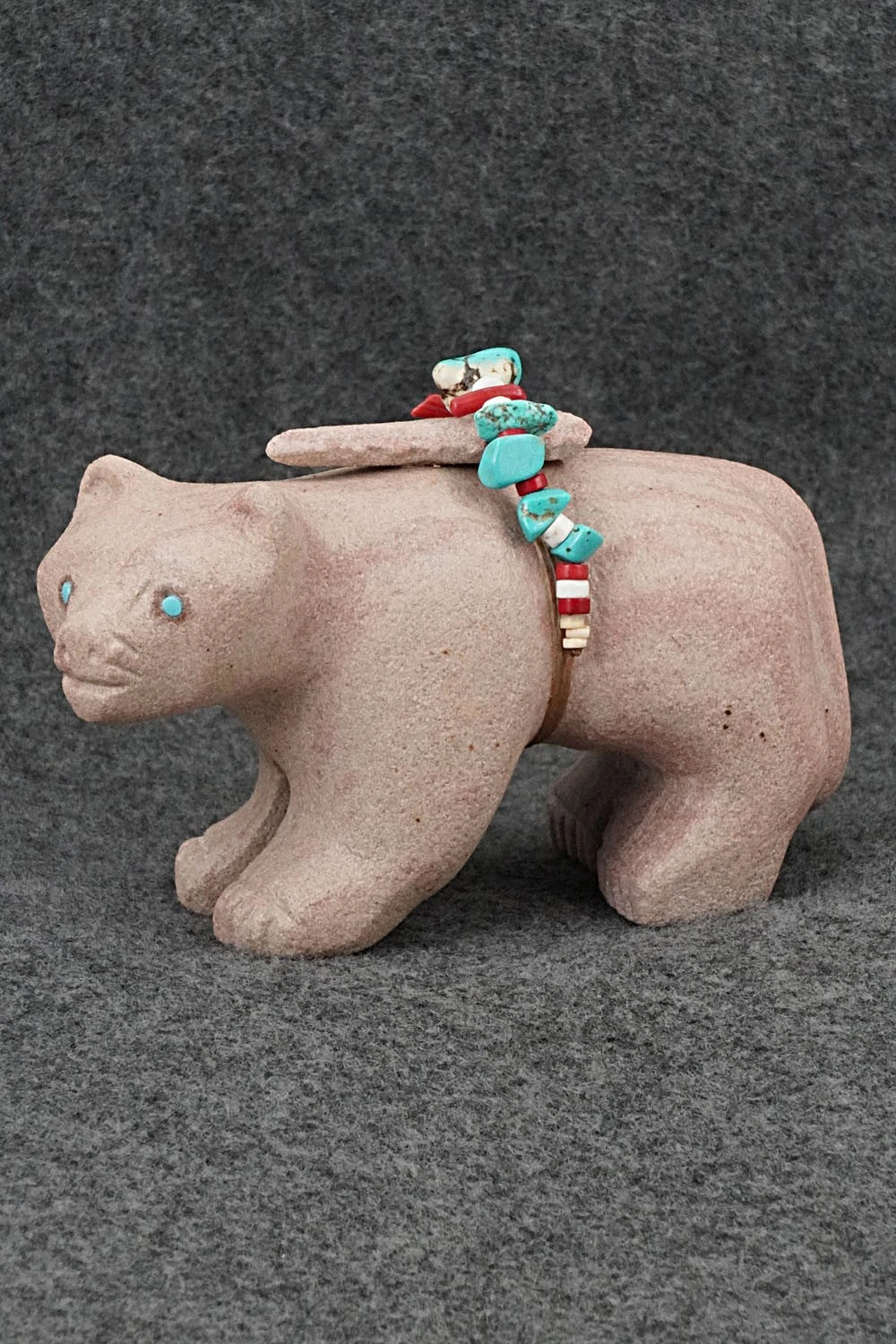 Mountain Lion Zuni Fetish Carving - Darrell Westika