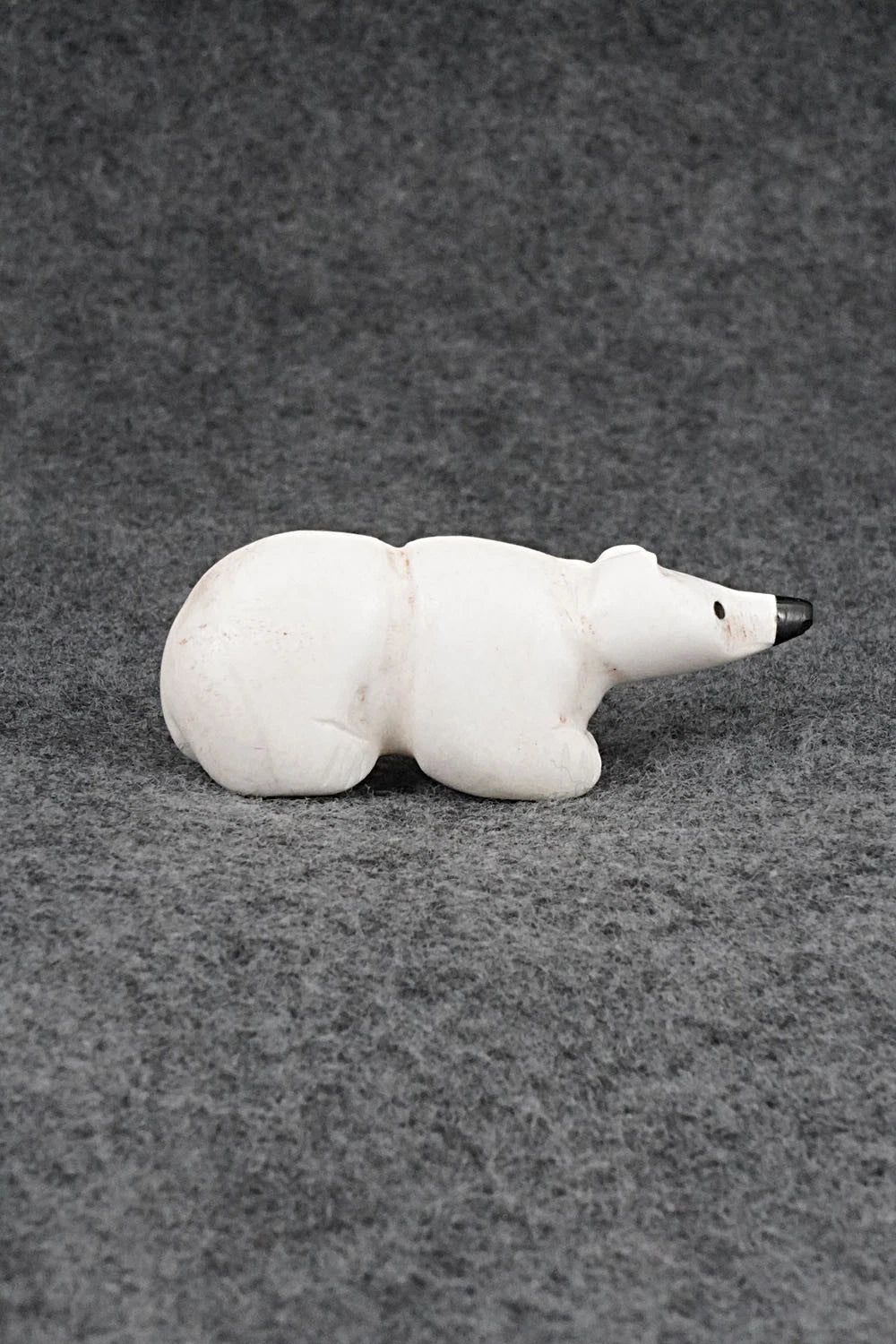 Bear Zuni Fetish Carving - Justin Red Elk