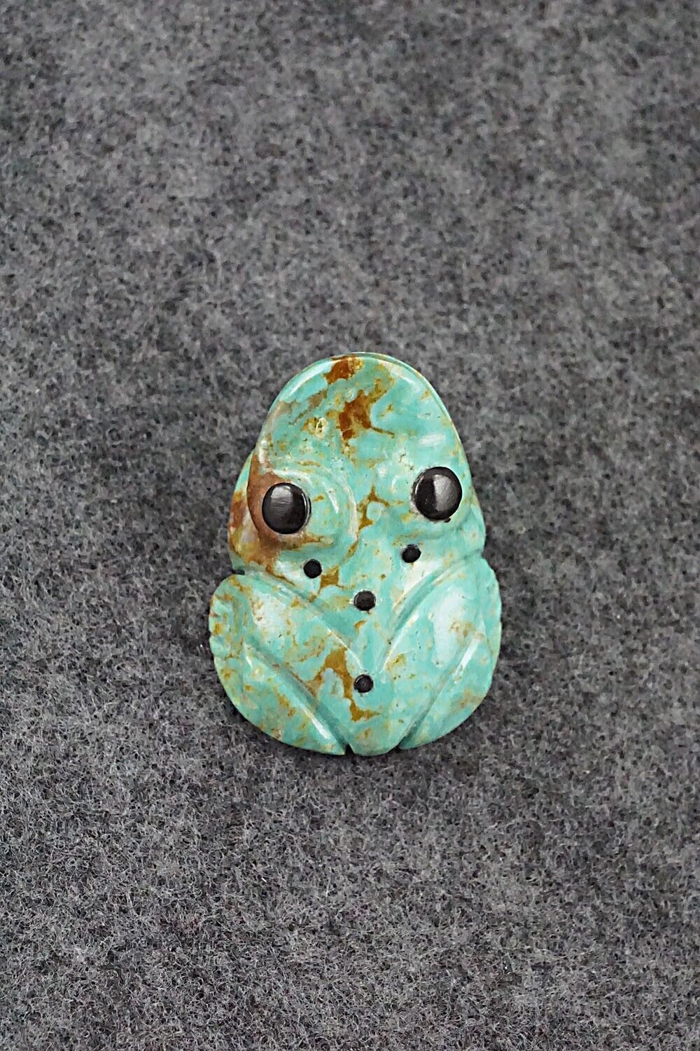 Frog Zuni Fetish Carving - Reynold Lunasee