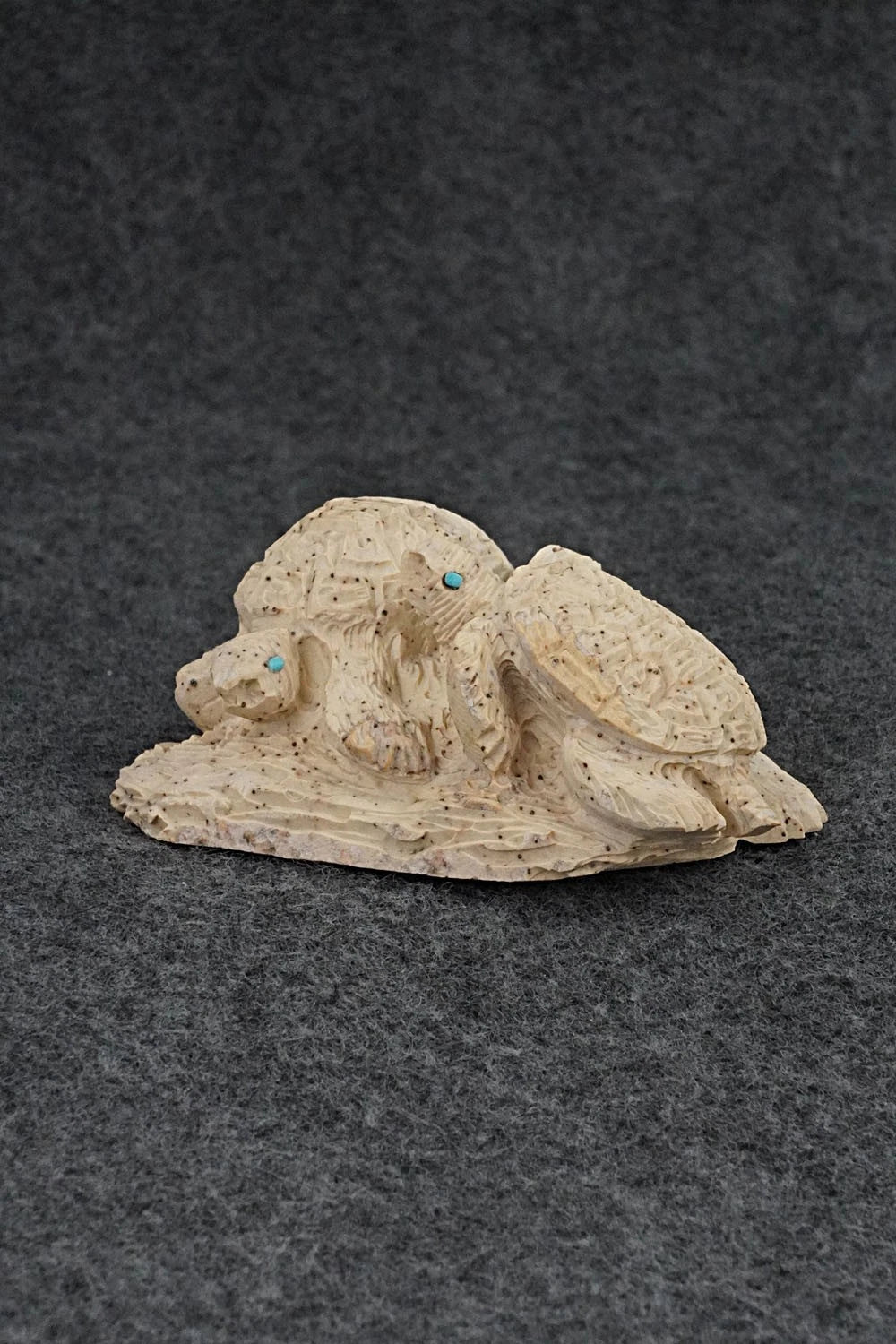 Turtle Zuni Fetish Carving - Adrian Cachini