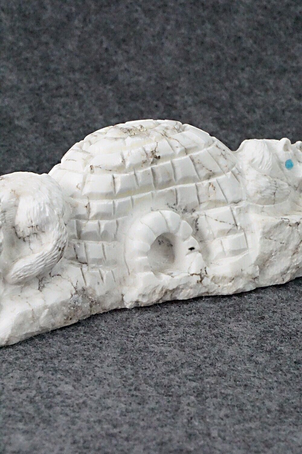 Wolves Zuni Fetish Carving - Chris Peina
