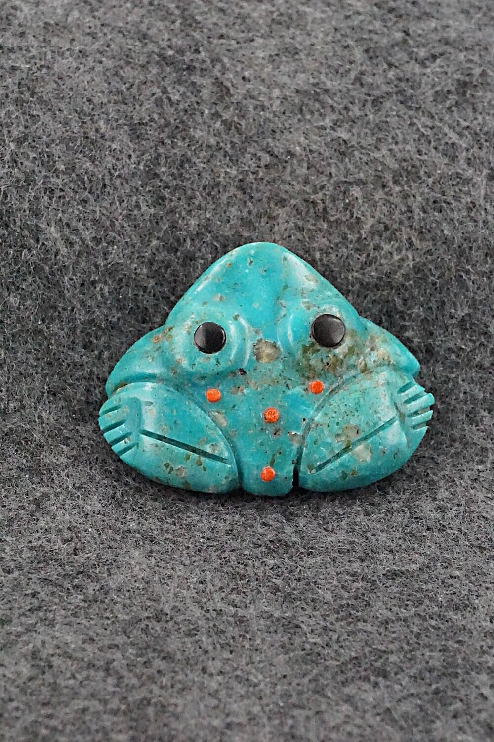Frog Zuni Fetish Carving - Reynold Lunasee