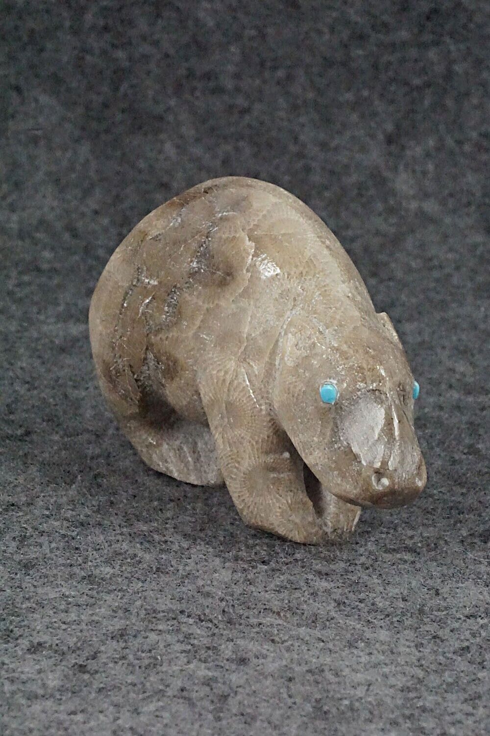 Hippopotamus Zuni Fetish - Derrick Kaamasee