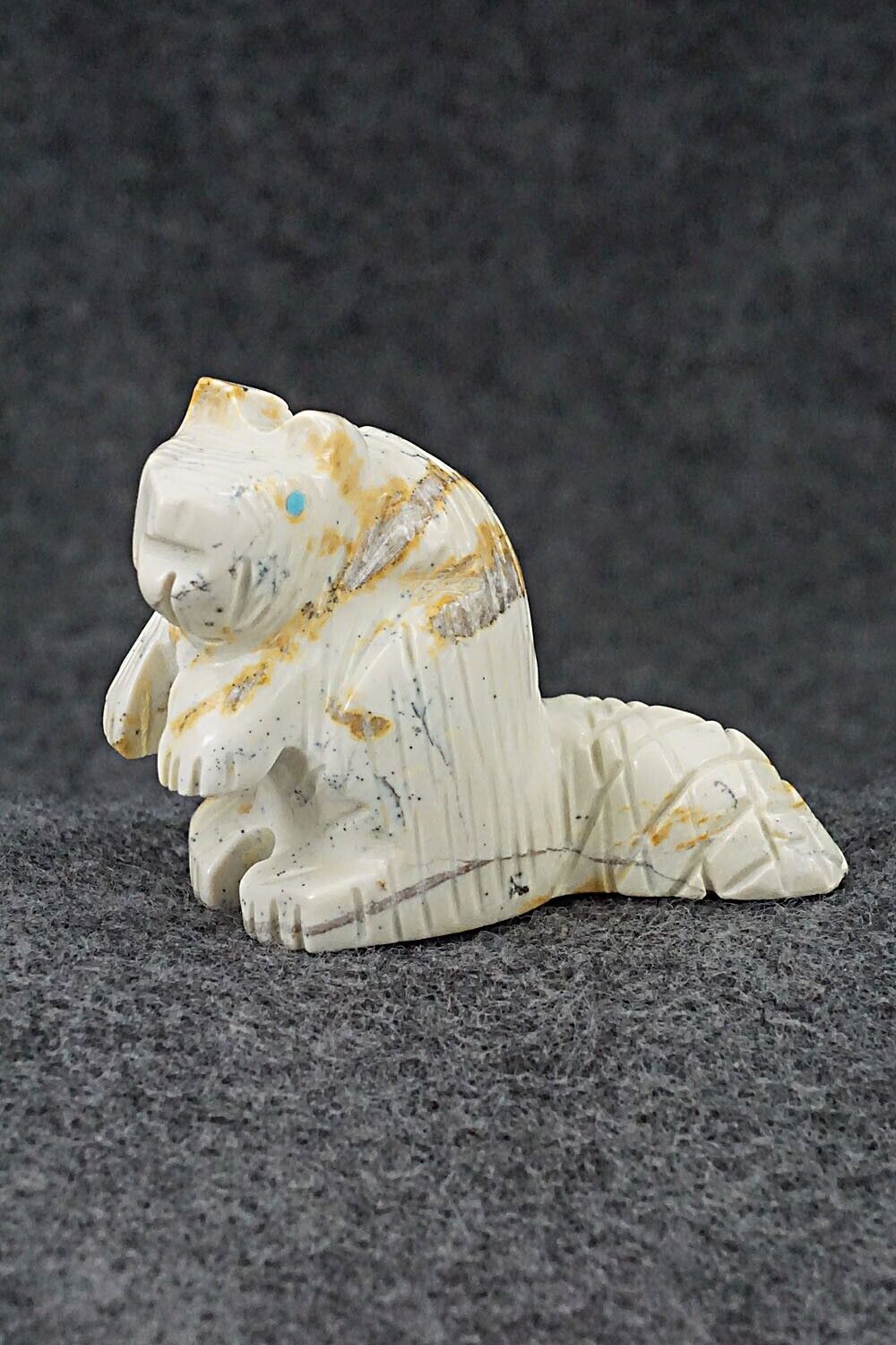 Beaver Zuni Fetish Carving - Gilbert Lonjose