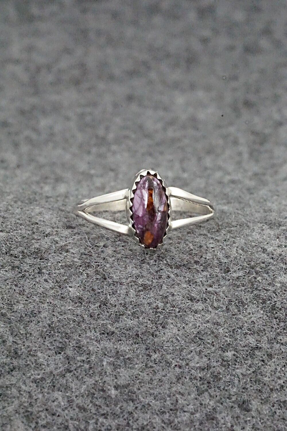 Spiny Oyster & Sterling Silver Ring - Robert Martinez - Size 8.75