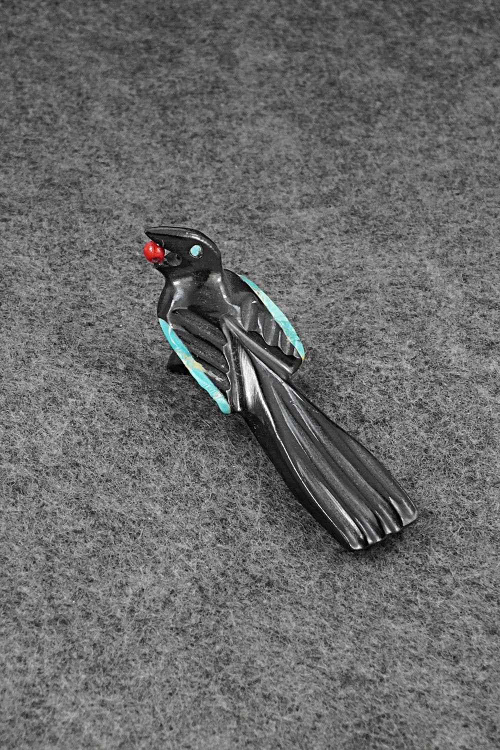 Crow Zuni Fetish Carving - Calvert Bowannie