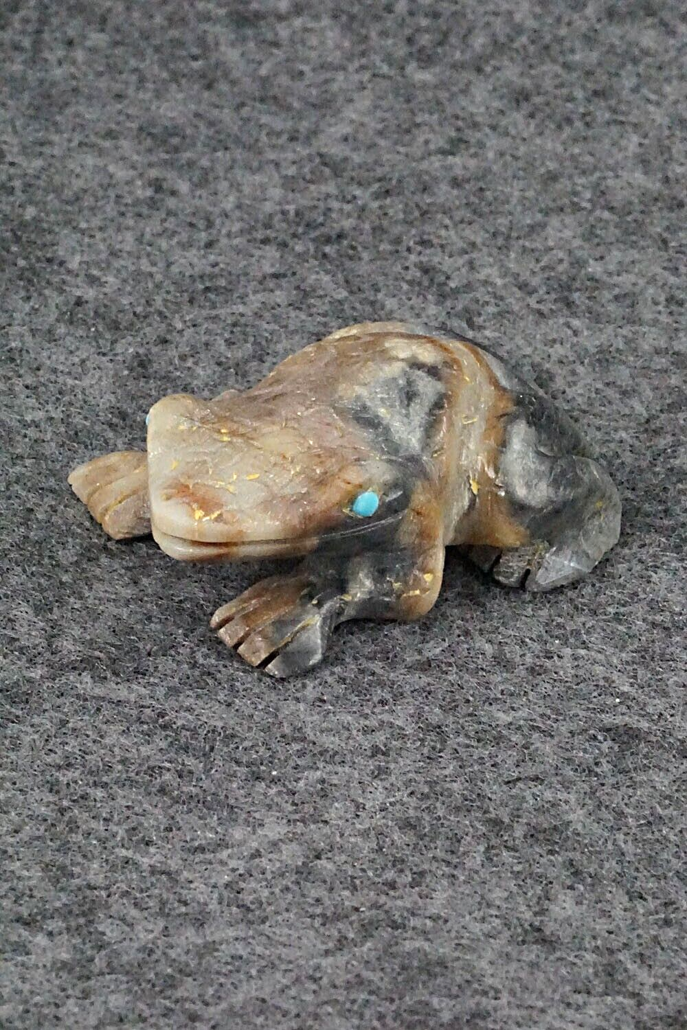 Frog Zuni Fetish Carving - Dana Malani