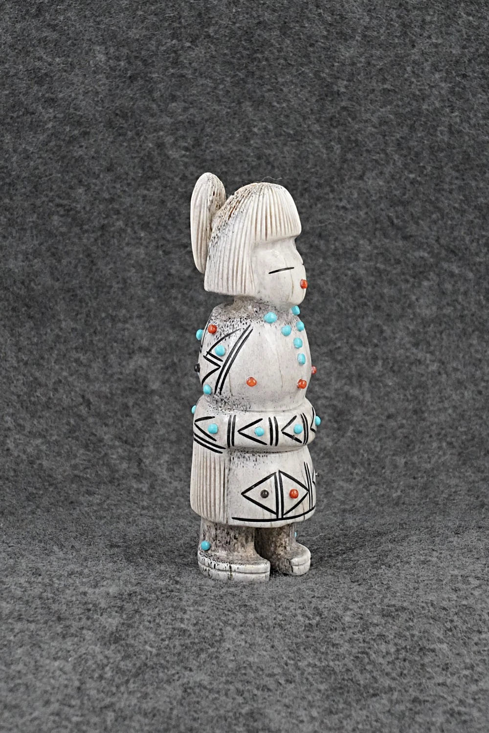 Corn Maiden Zuni Fetish Carving - Claudia Peina