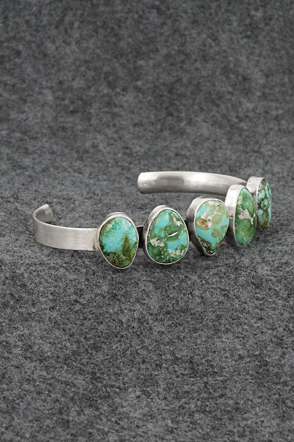 Turquoise & Sterling Silver Bracelet - Verley Betone