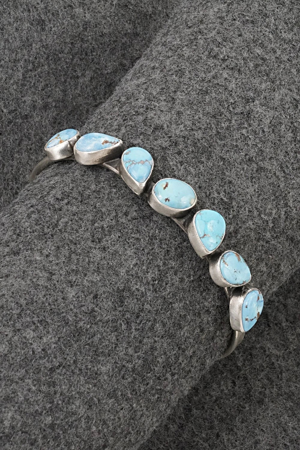 Turquoise & Sterling Silver Bracelet - Verley Betone