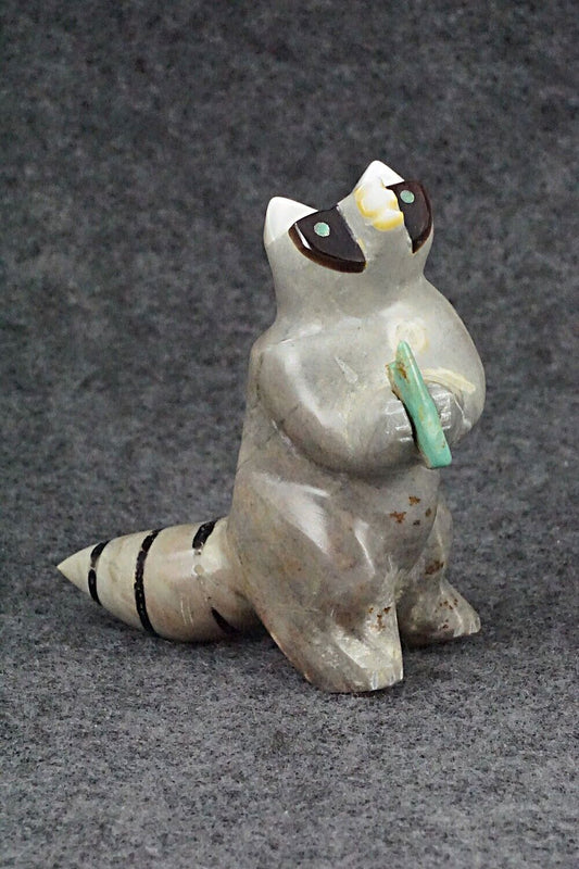 Racoon Zuni Fetish Carving - Enrike Leekya