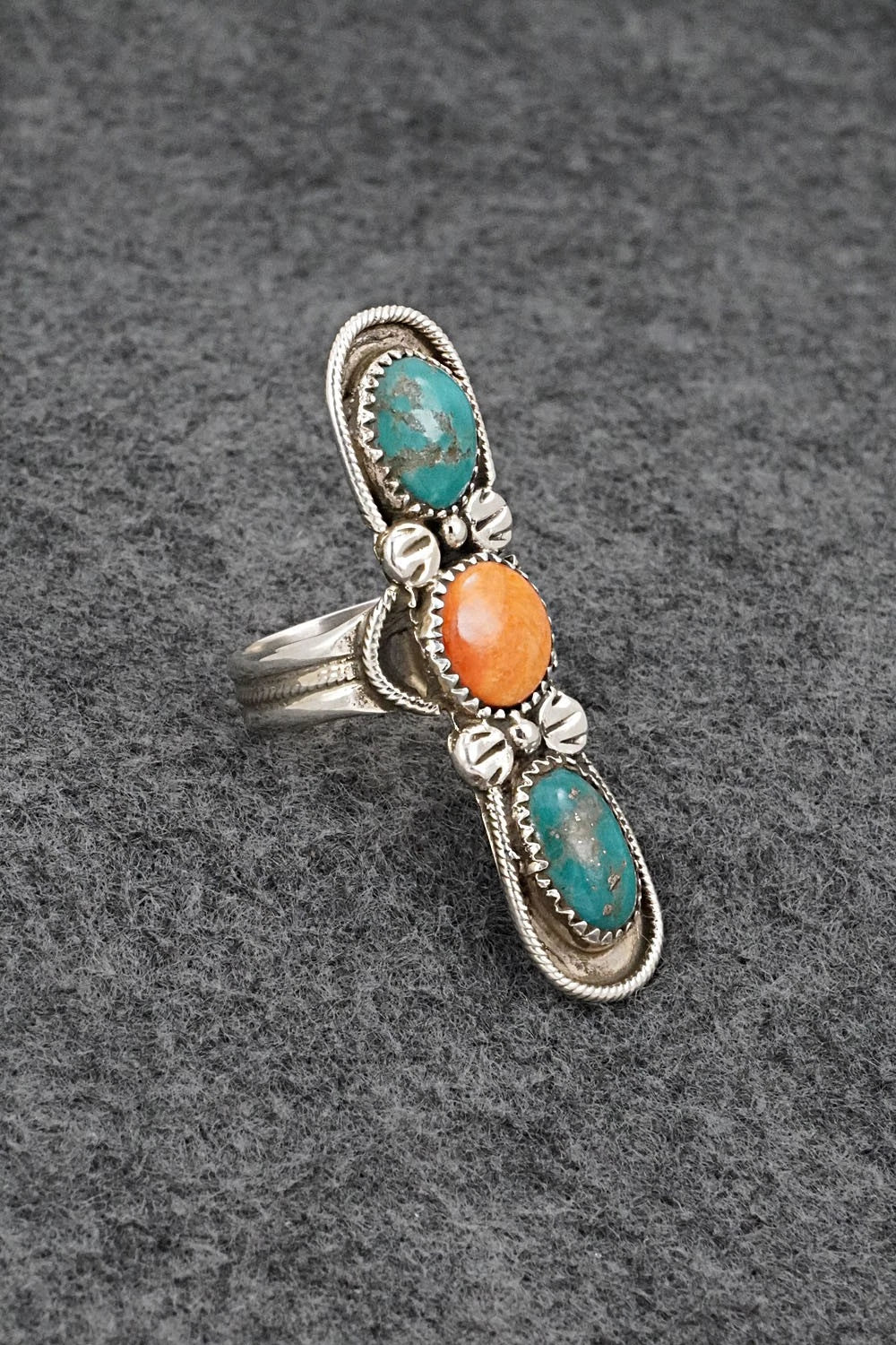 Turquoise, Spiny Oyster & Sterling Silver Ring - Priscilla Reeder - Size 8.5
