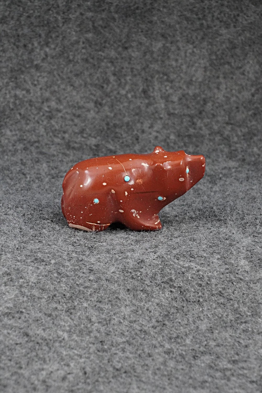 Bear Zuni Fetish Carving - Alex Tsethlikai