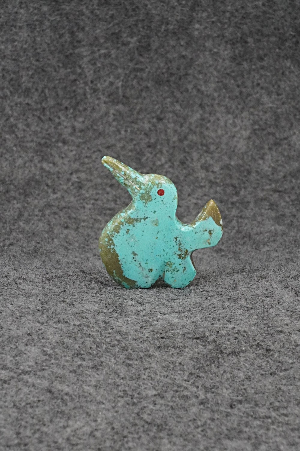 Humming Bird Zuni Fetish Carving - Kenric Laiwakete