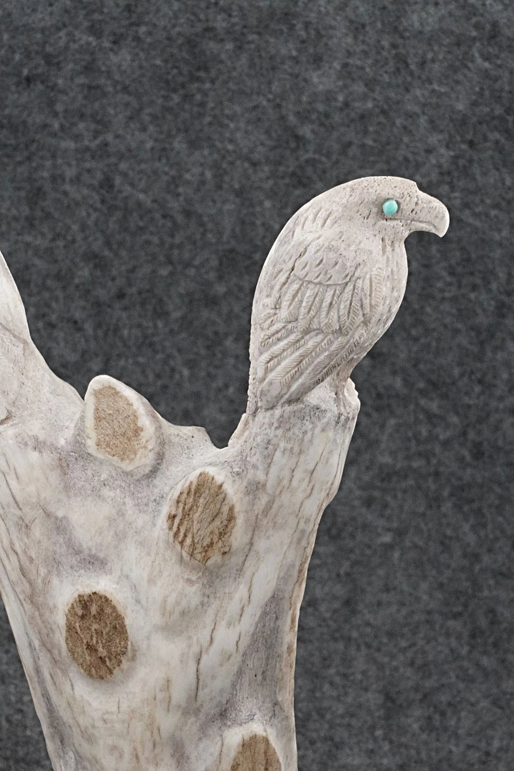 Eagle Zuni Fetish Carving - Terrance Panteah