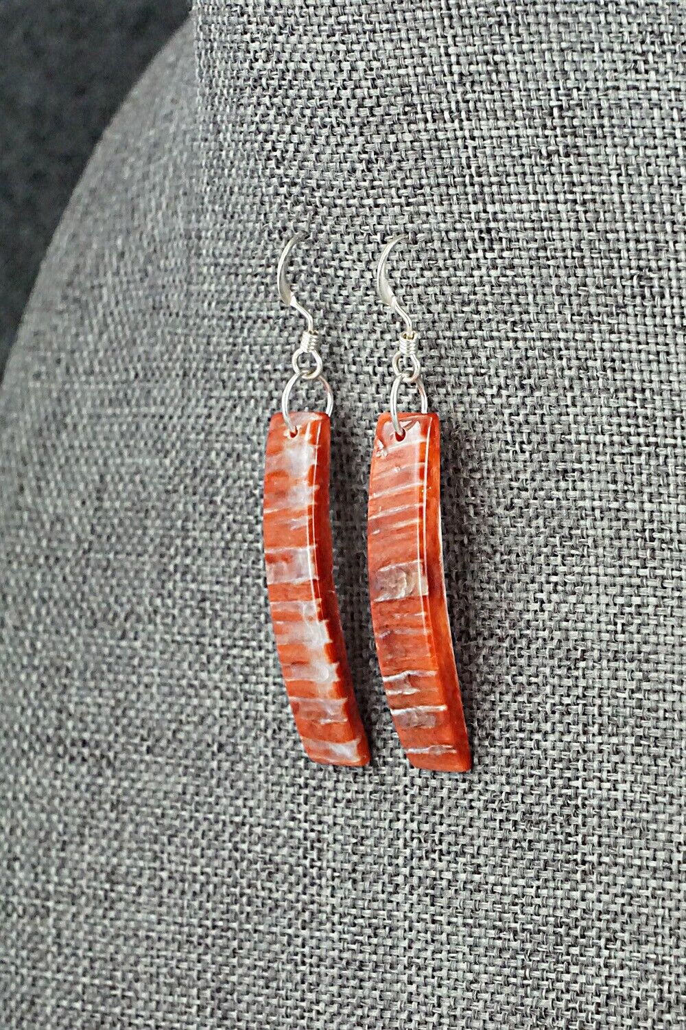 Spiny Oyster & Sterling Silver Earrings - Jesus Espino