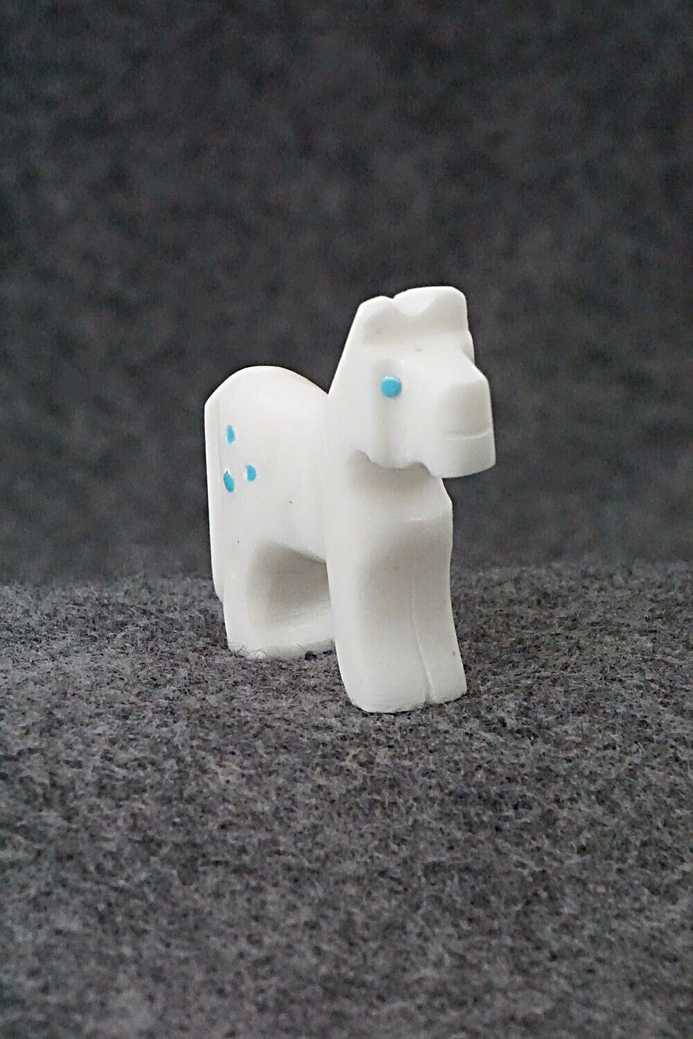 Horse Zuni Fetish Carving - Todd Etsate