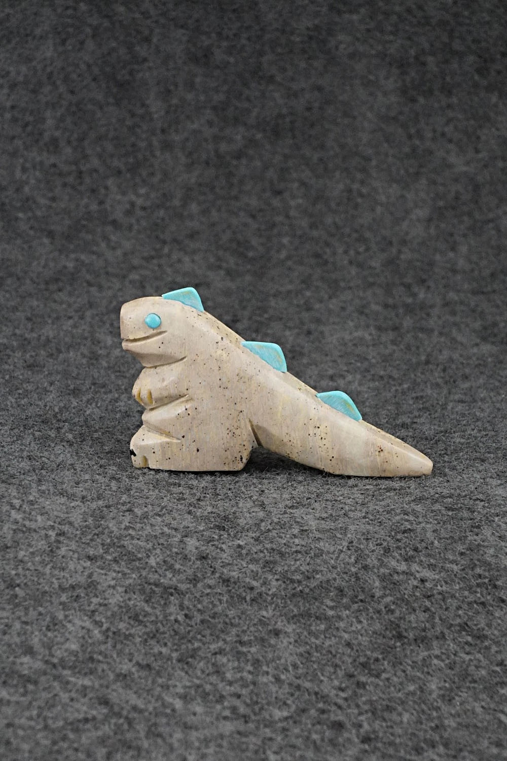 Dinosaur Zuni Fetish Carving - Cody Chavez