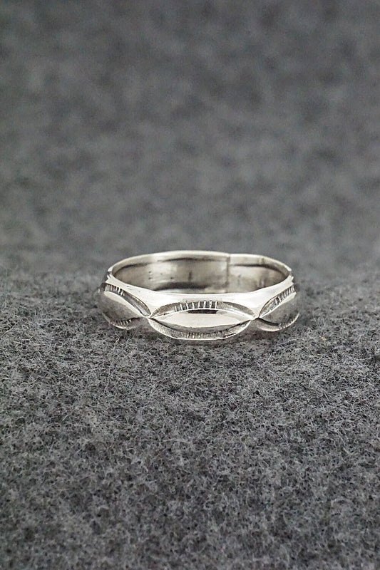 Sterling Silver Ring - Elaine Tahe - Size 10.5