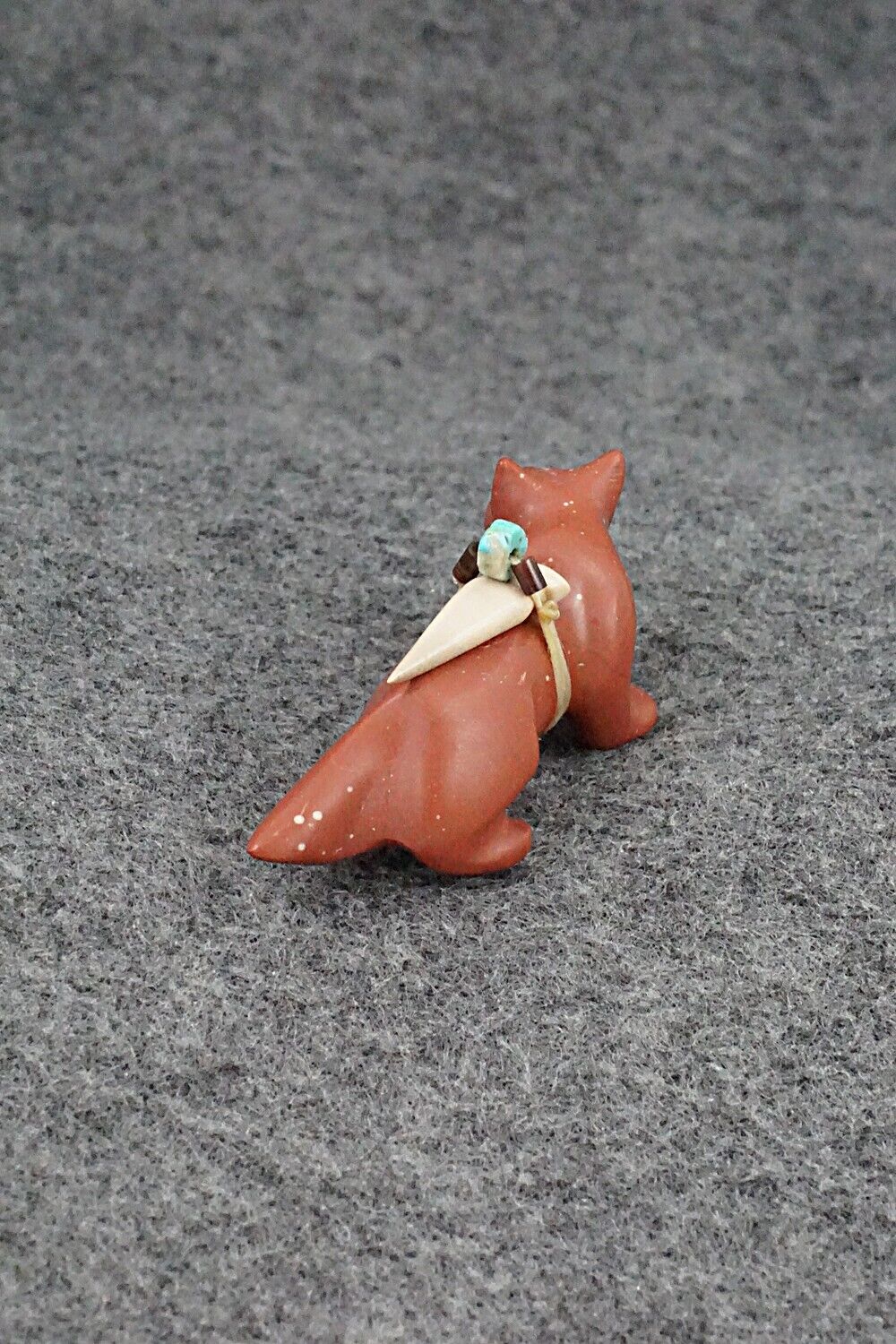 Wolf Zuni Fetish Carving - Albert Eustace Sr.