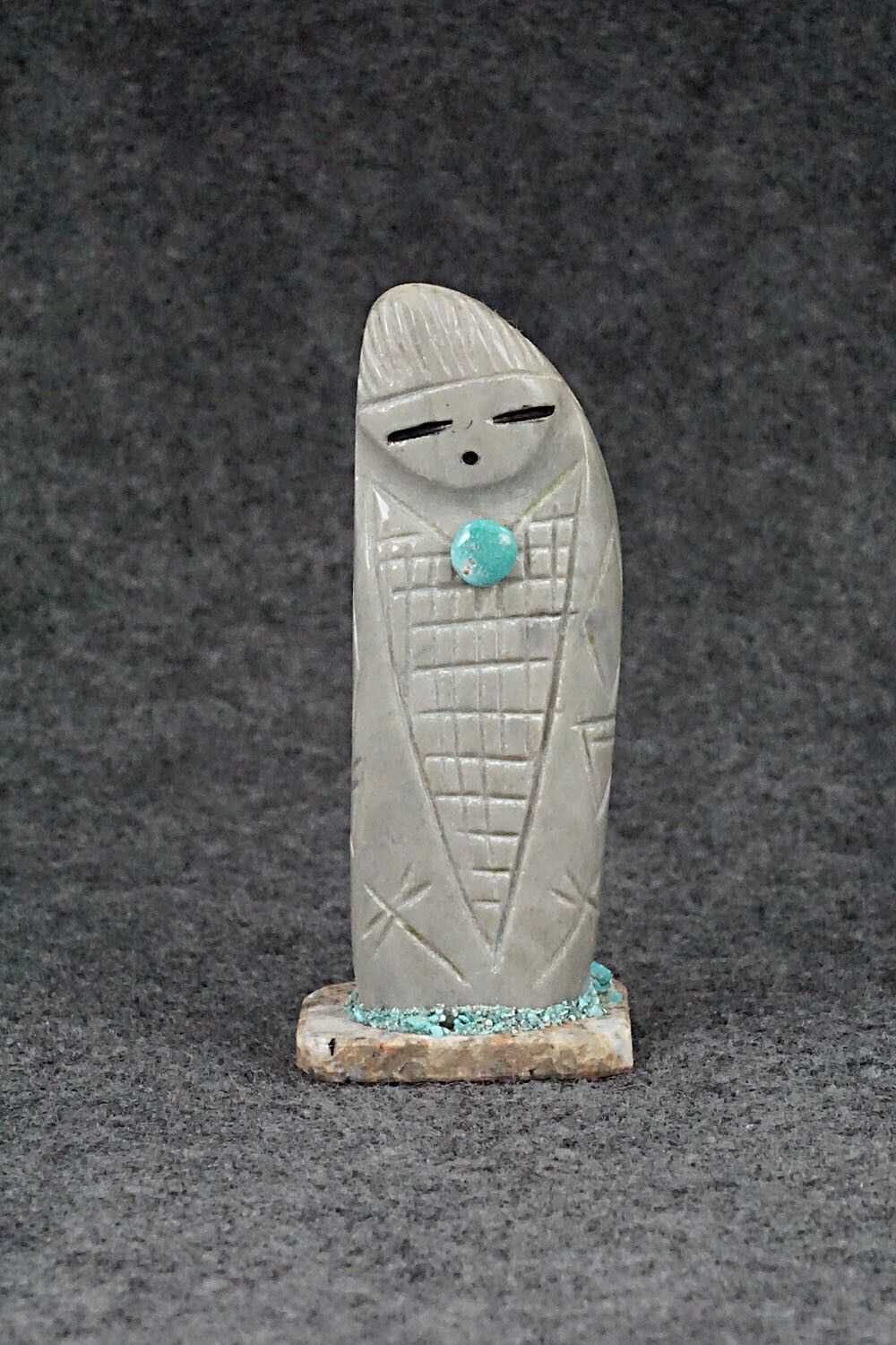 Corn Maiden Zuni Fetish Carving - Daniel Chattin