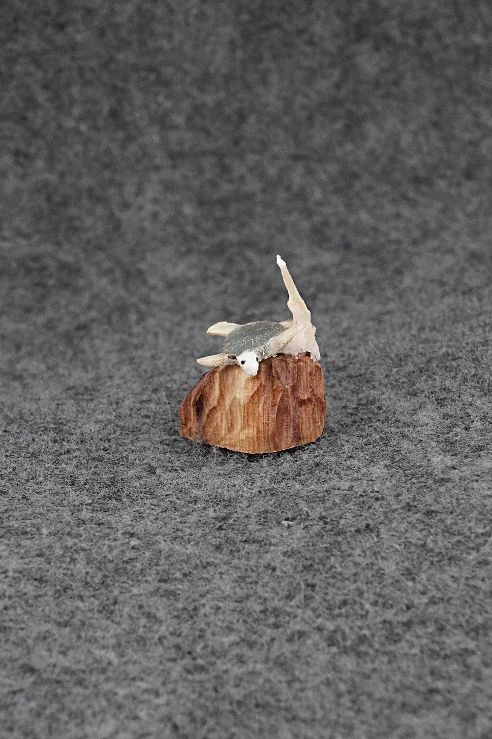 Turtle Zuni Fetish Carving - Ruben Najera