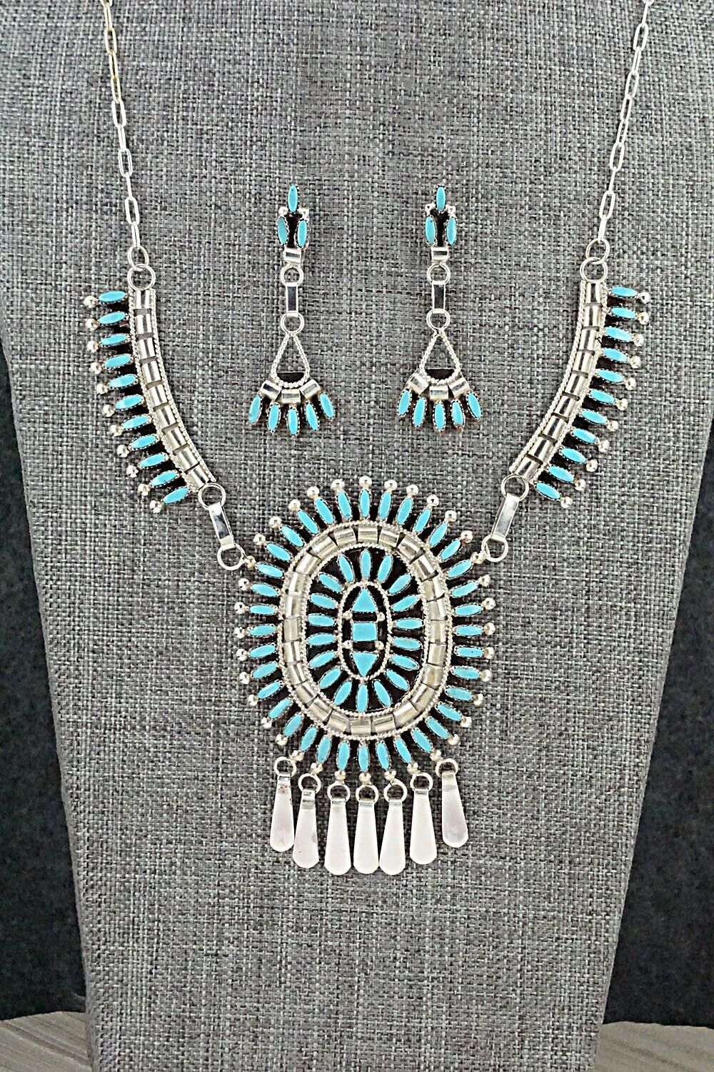 Turquoise & Sterling Silver Necklace and Earrings Set - Evonne Hustito