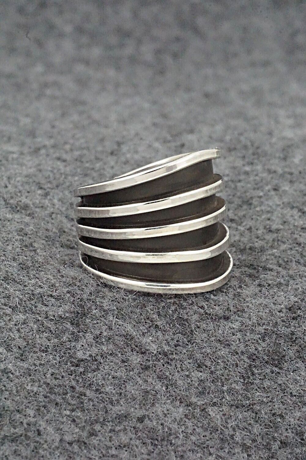 Sterling Silver Ring - Tom Hawk - Size 9