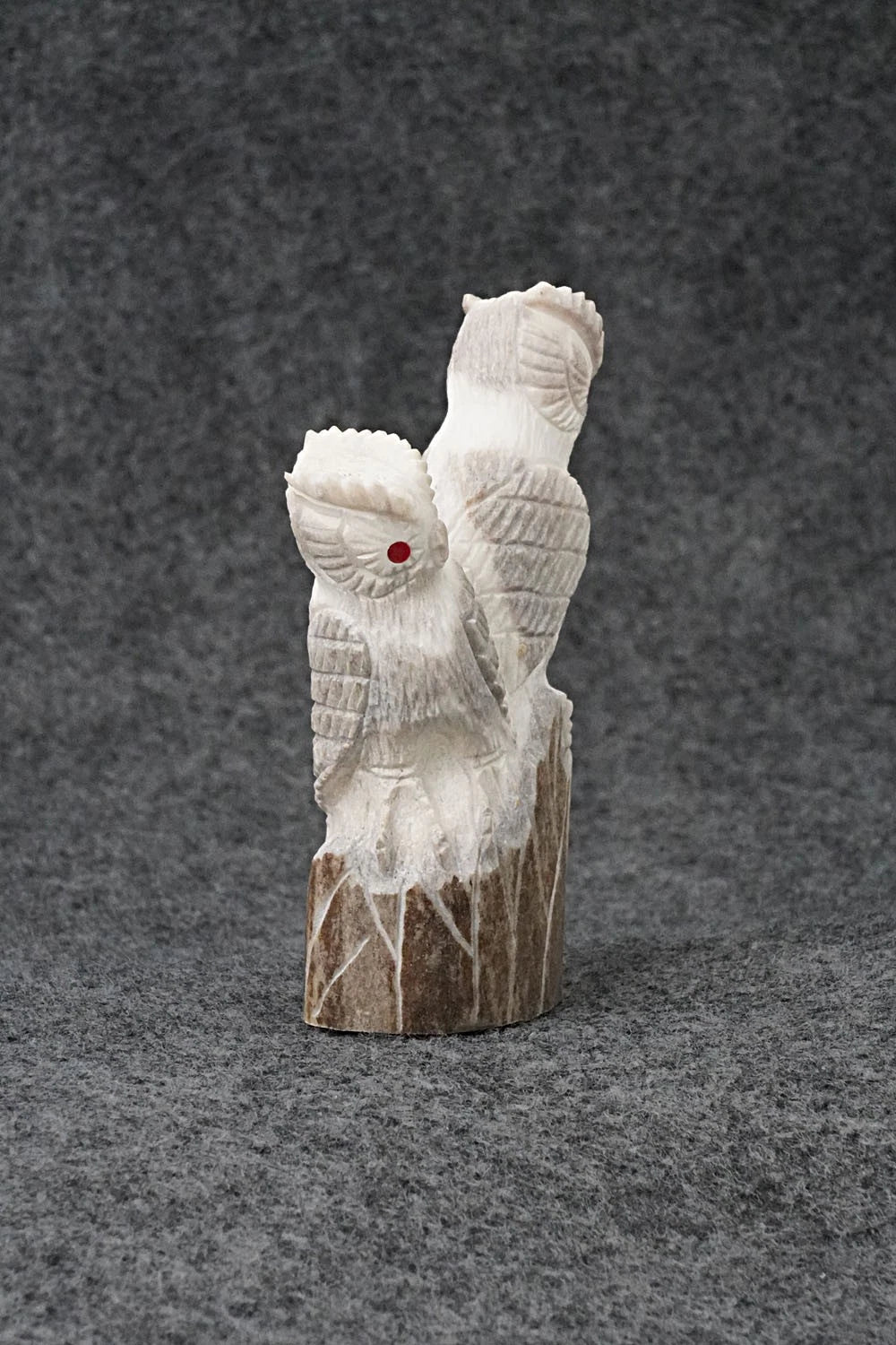 Owls Zuni Fetish Carving - Chris Peina