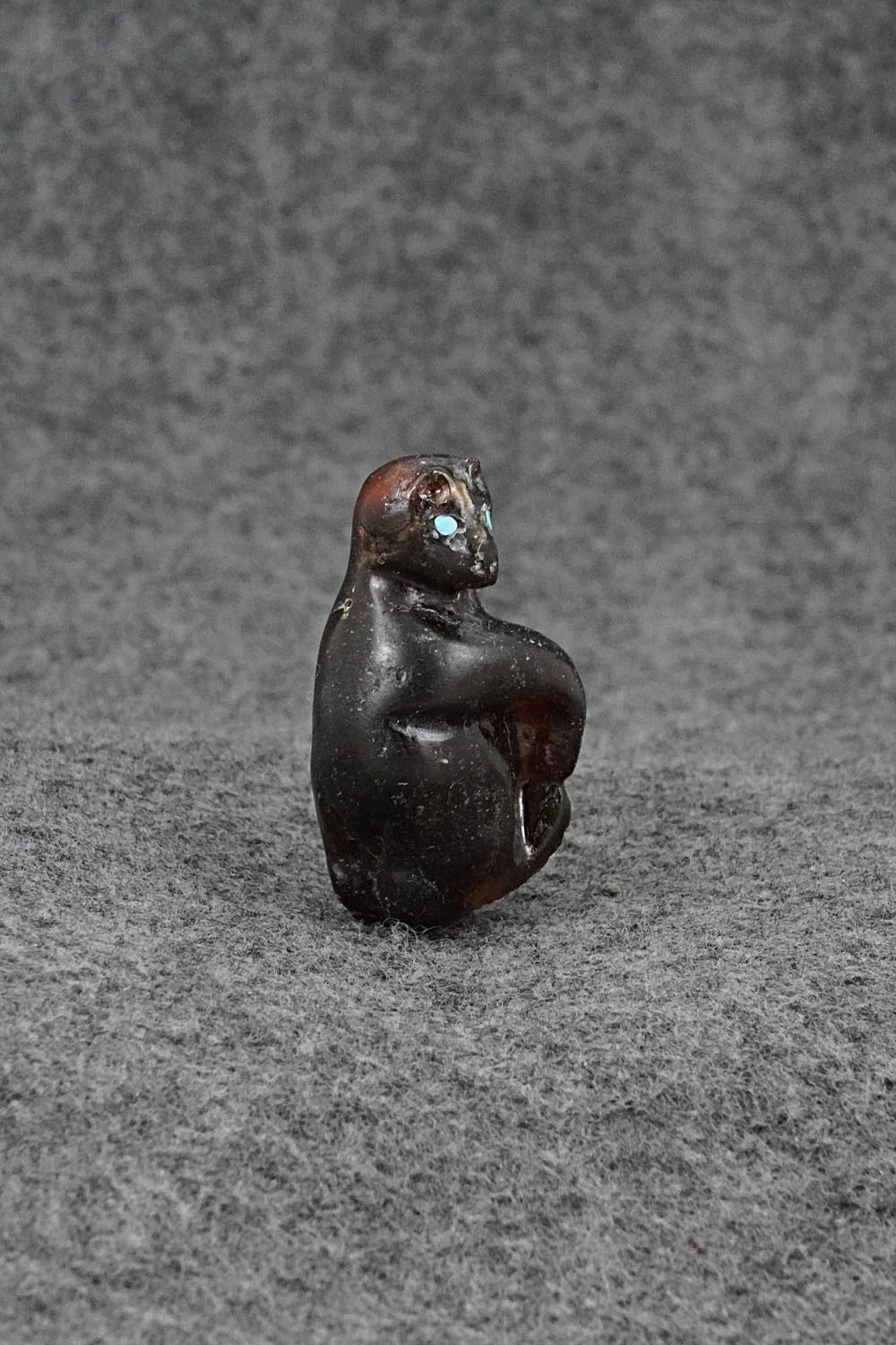 Bear Zuni Fetish Carving - Maxx Laate