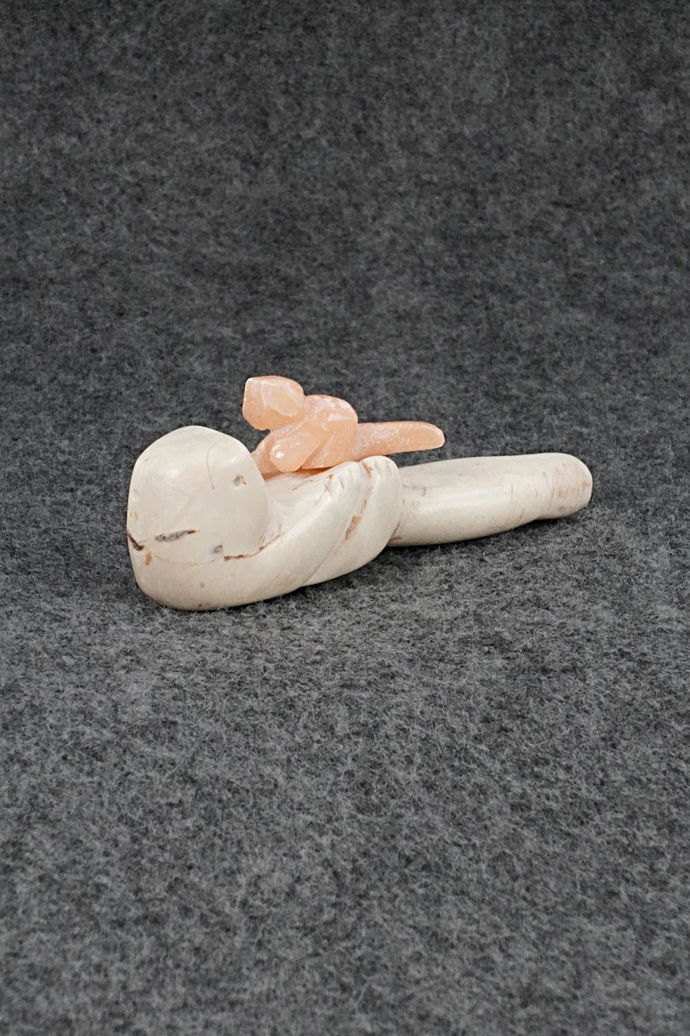 Otter Zuni Fetish Carving - Justin Red Elk