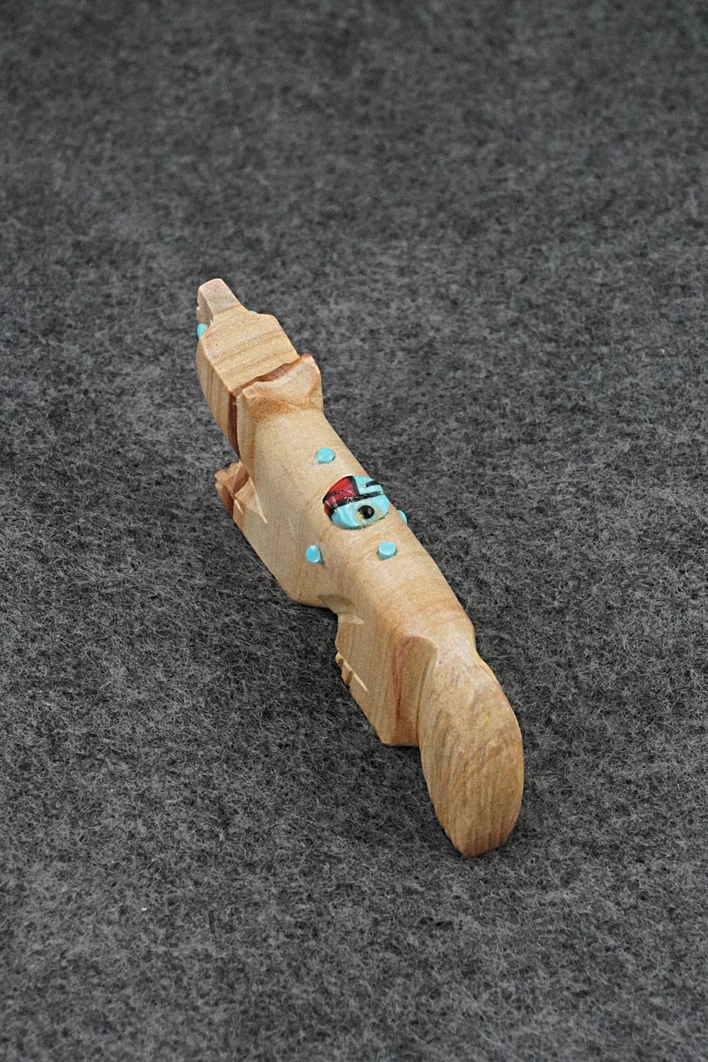 Wolf Zuni Fetish Carving - Danette Laate