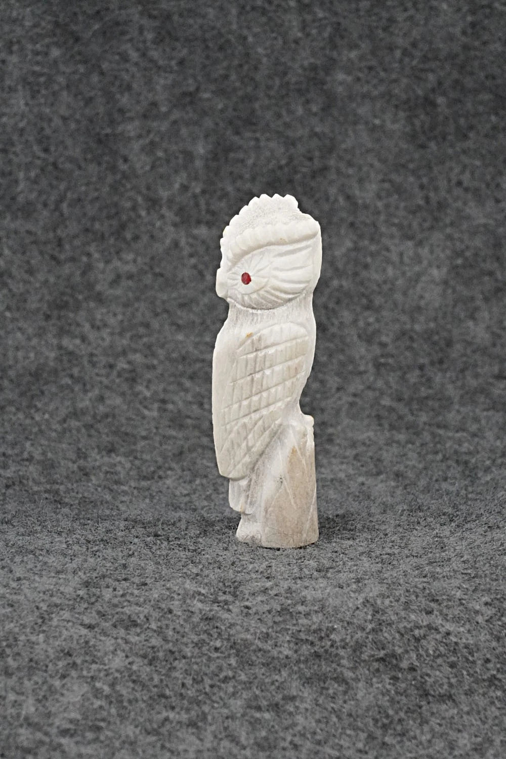 Owl Zuni Fetish Carving - Chris Peina