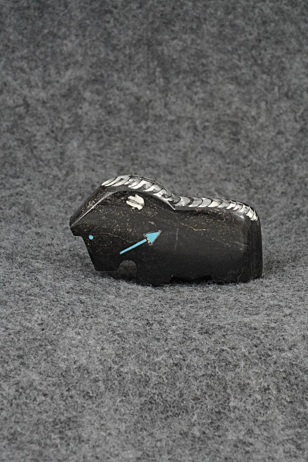Horse Zuni Fetish Carving - Clayton Panteah