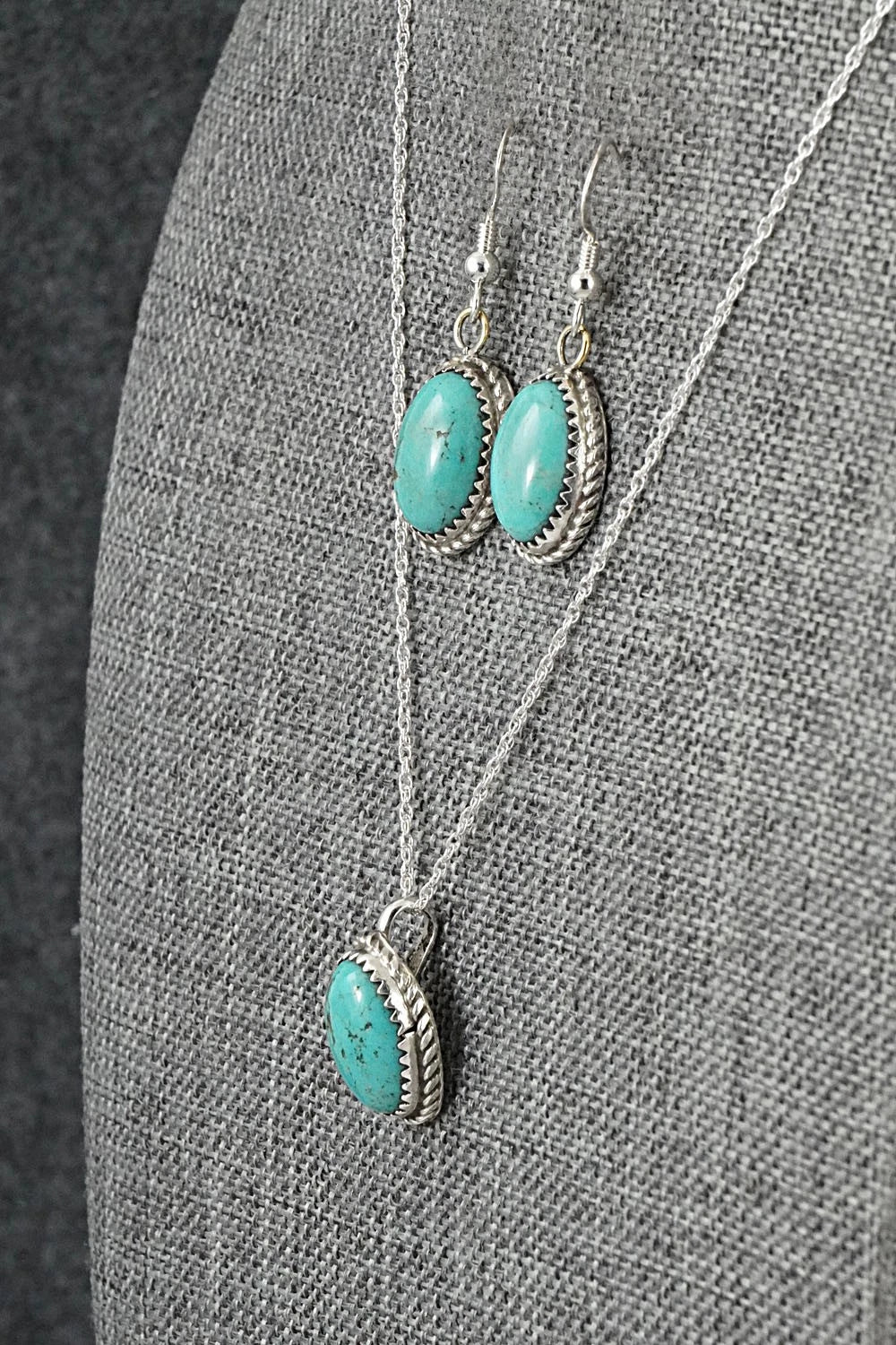 Turquoise & Sterling Silver Necklace Set - Murray Hannaweeka