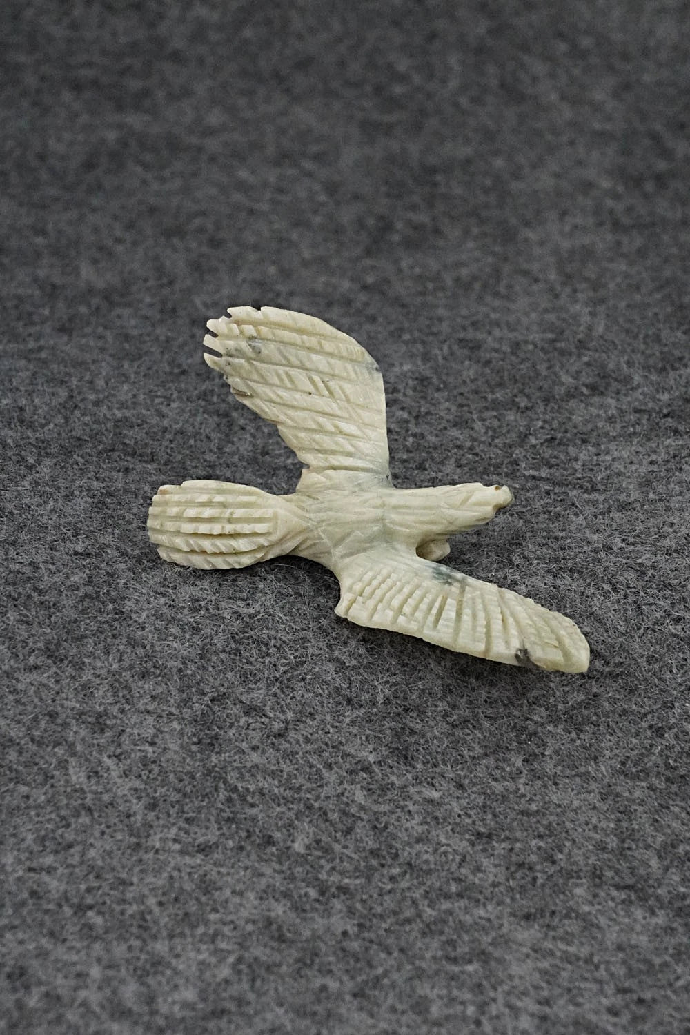 Eagle Zuni Fetish Carving - Cody Cheama