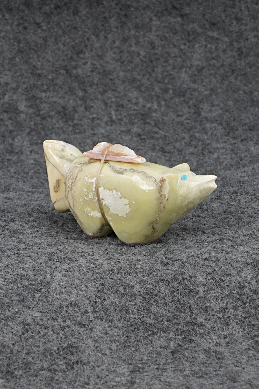 Wolf Zuni Fetish Carving - Delvin Leekya