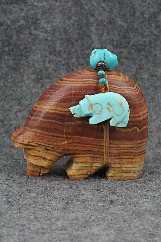 Bear Zuni Fetish Carving - Douglas Martza