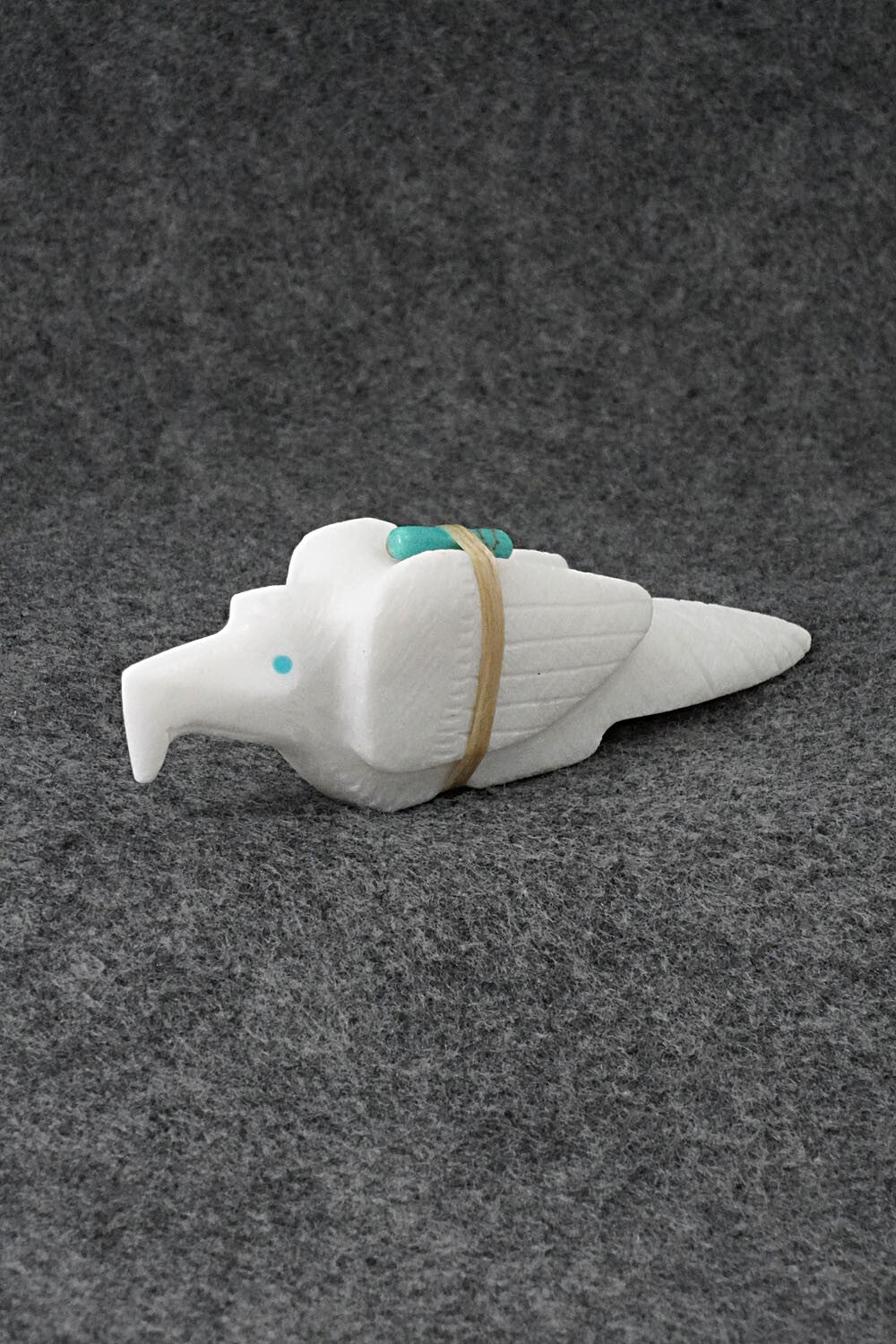 Eagle Zuni Fetish Carving - Herbert Halate
