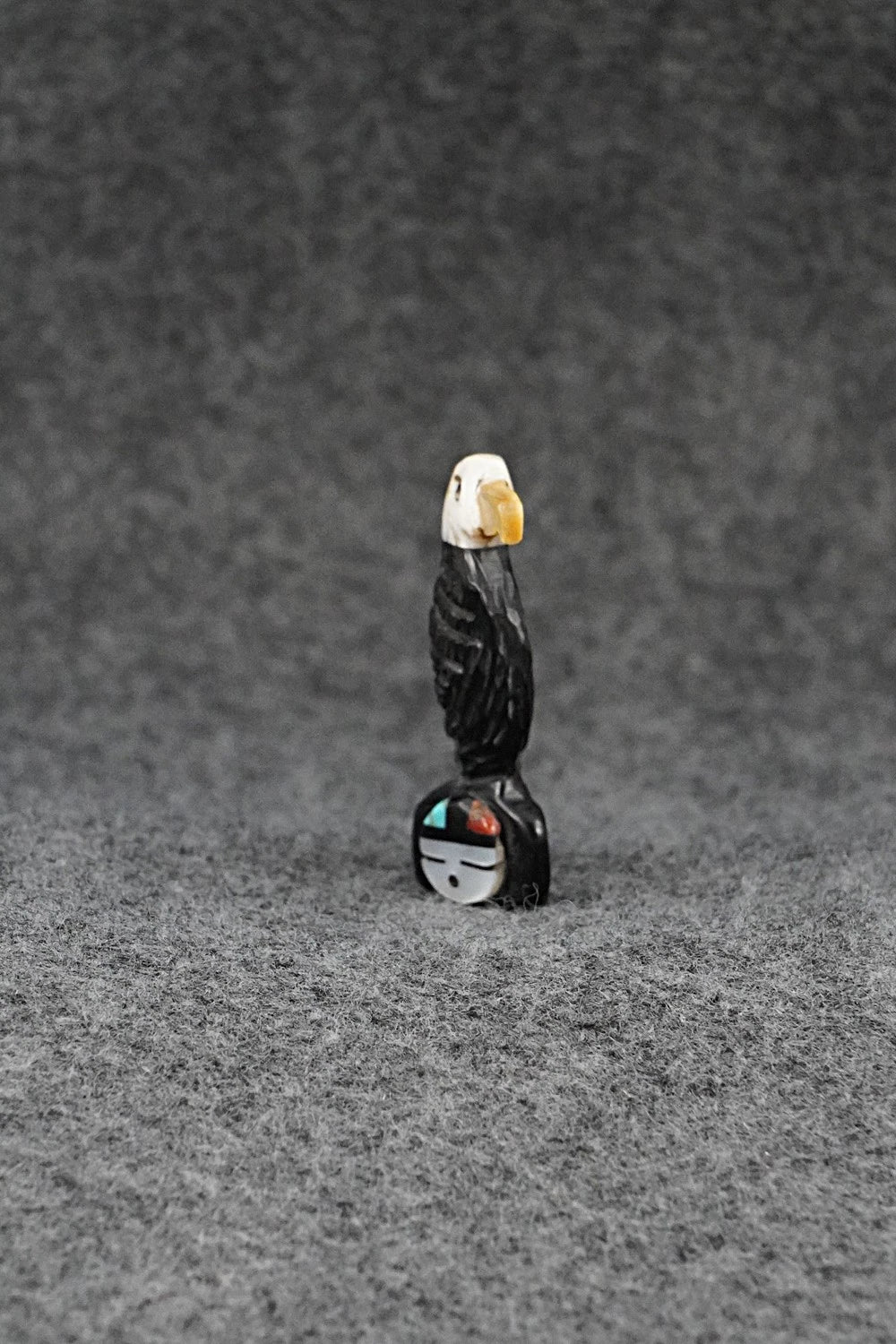 Bald Eagle Zuni Fetish Carving - Darrin Boone