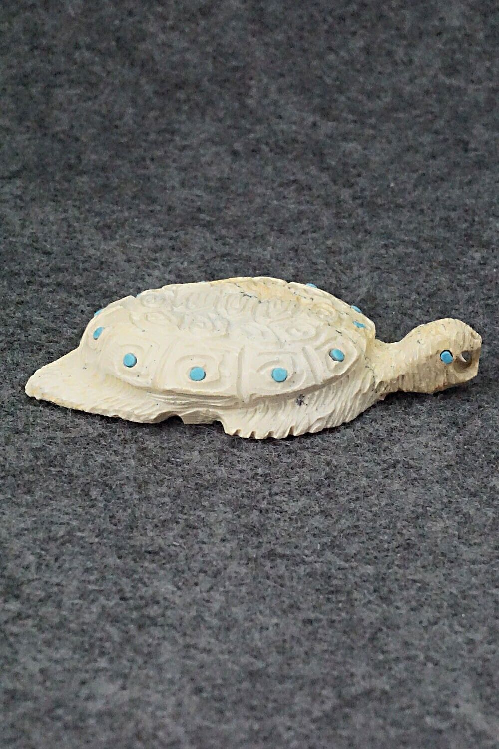 Turtle Zuni Fetish Carving - Adrian Cachini