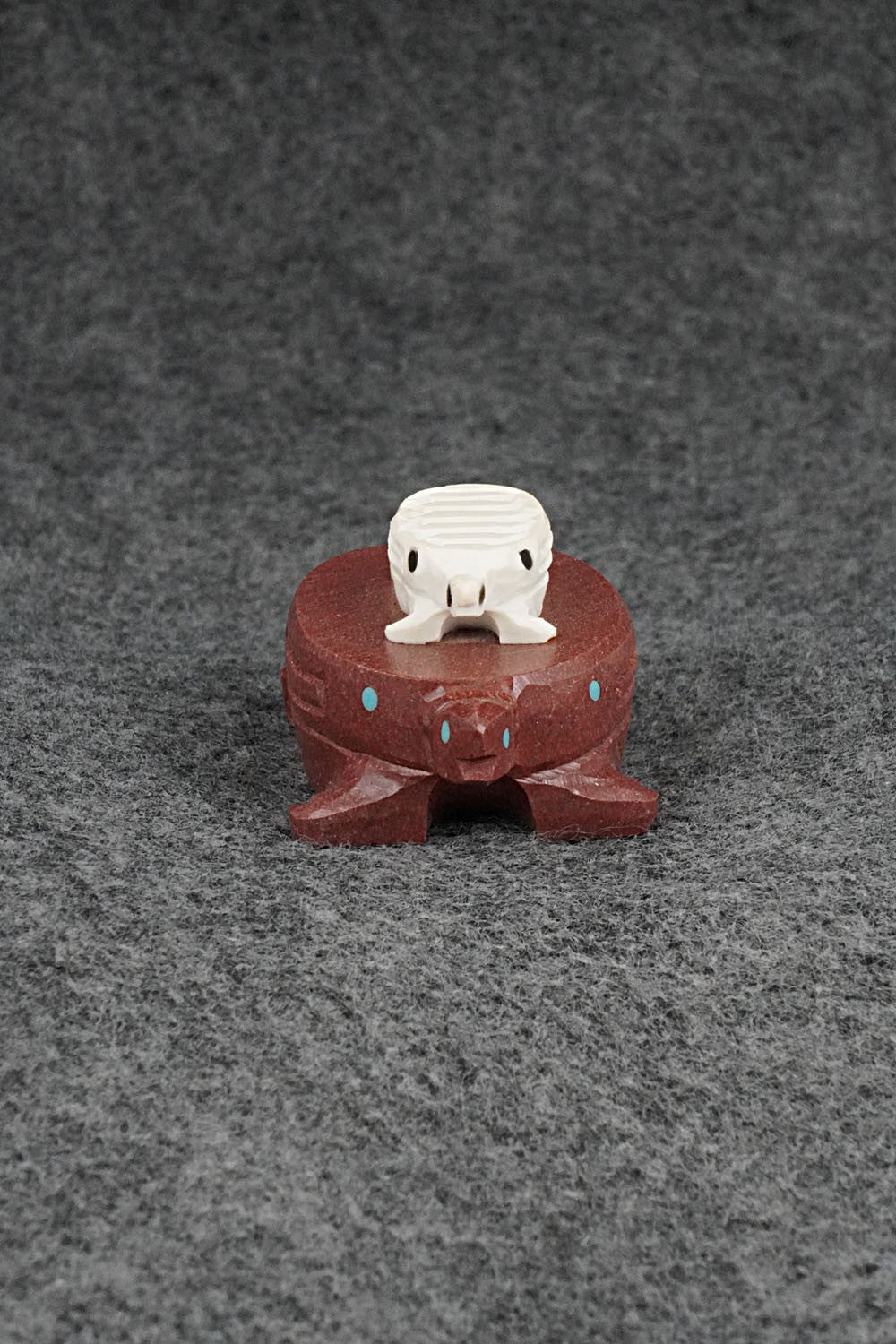 Turtle Zuni Fetish Carving - Jesus Espino