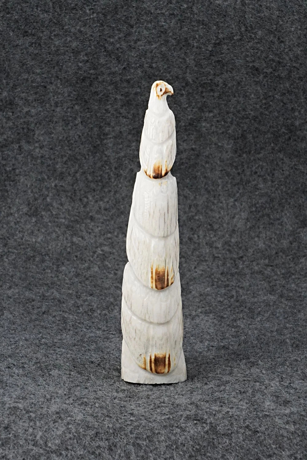 Eagle Zuni Fetish Carving - Maxx Laate