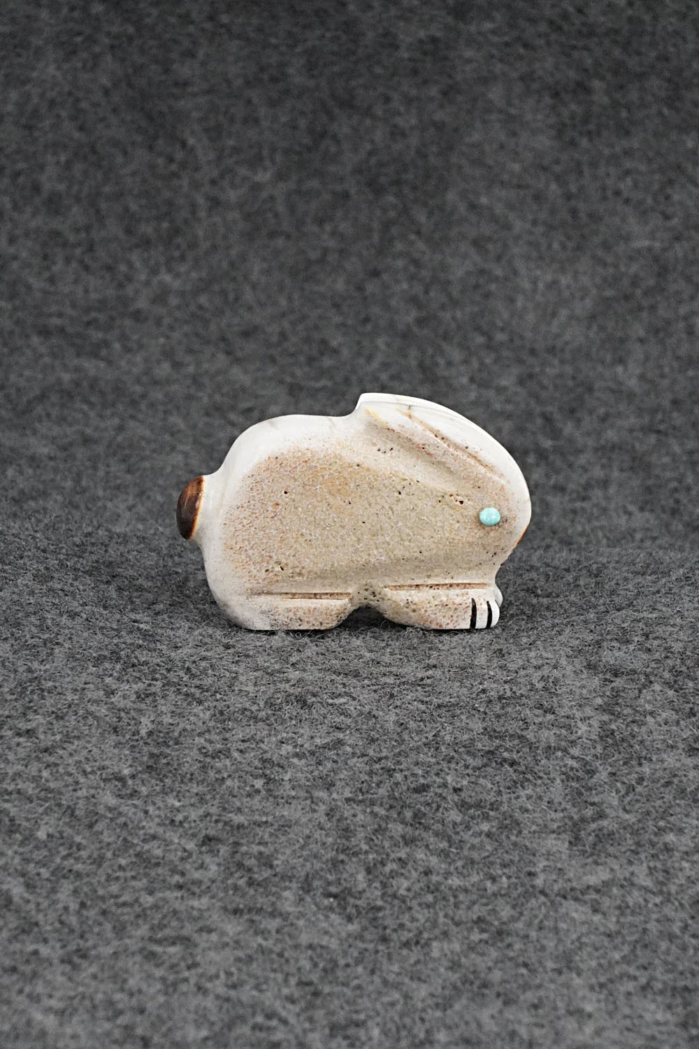 Rabbit Zuni Fetish Carving - Claudia Peina