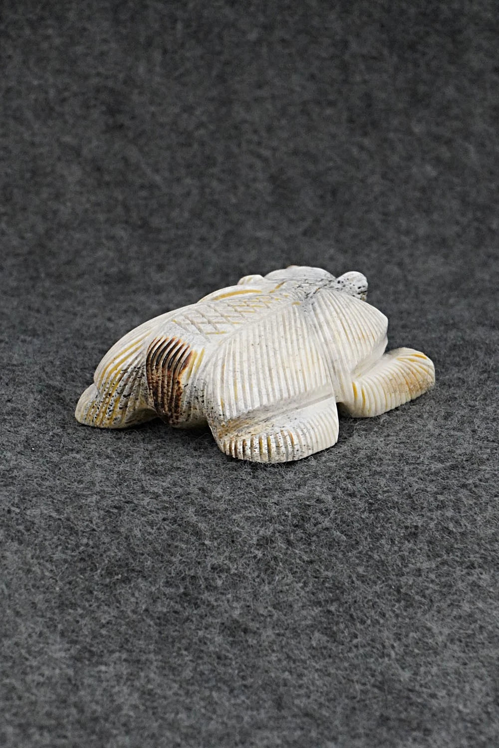 Badger Zuni Fetish Carving - Claudia Peina